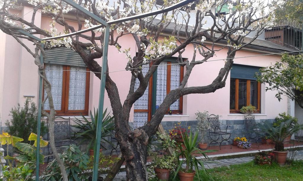 Casa Tra Il Verde E Il Blu Genoa Exterior photo